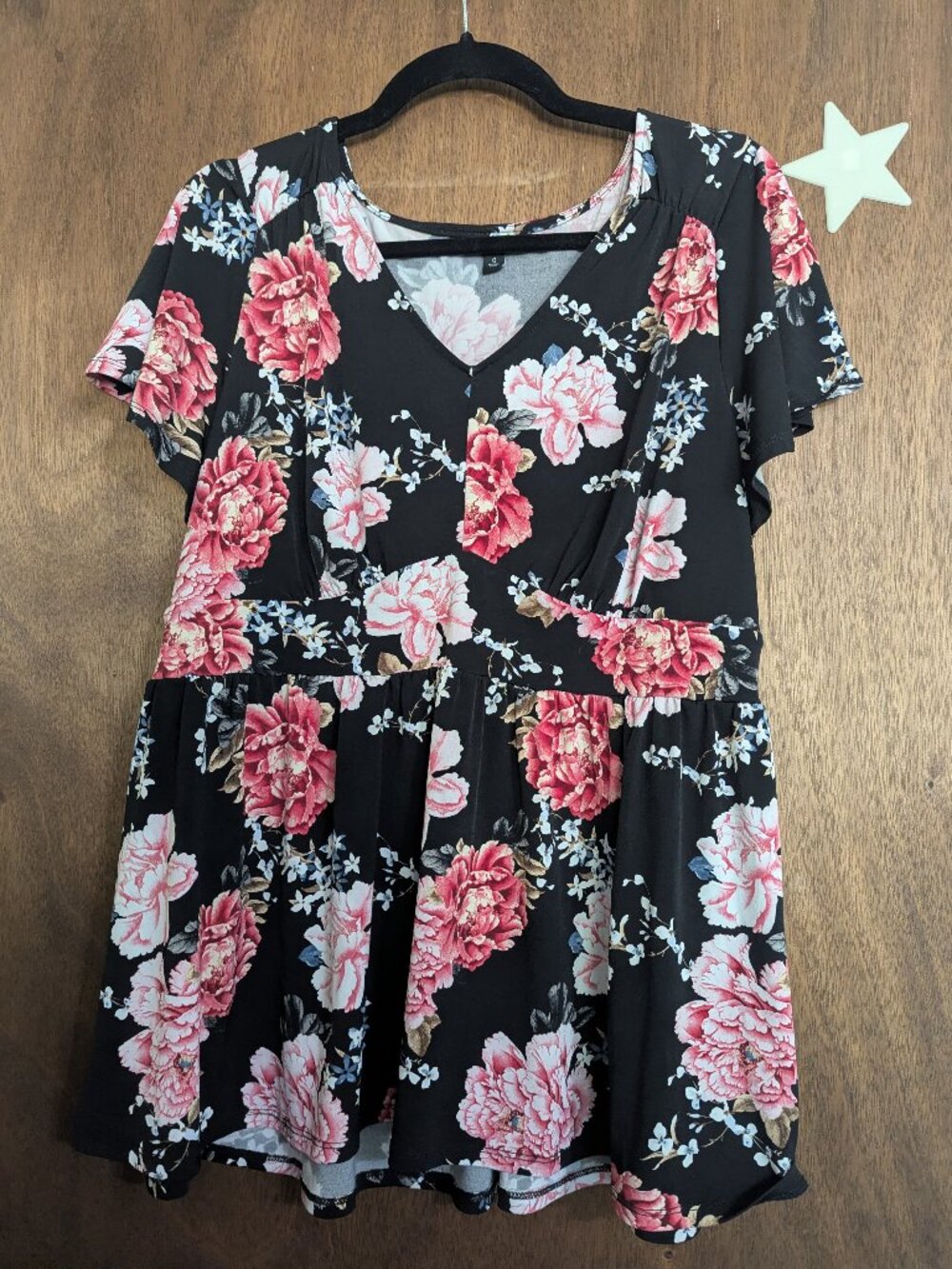 Torrid Short Sleeve V Neck Tunic shirt